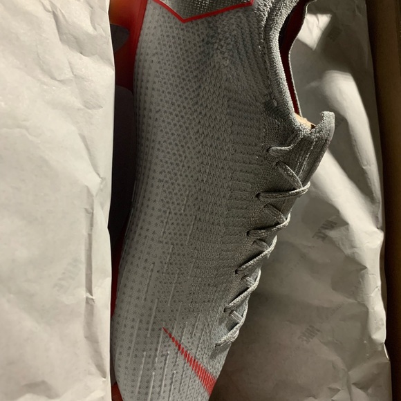 Nike Mercurial Vapor 12~Grey & Orange~ Size 11 - Picture 3 of 3